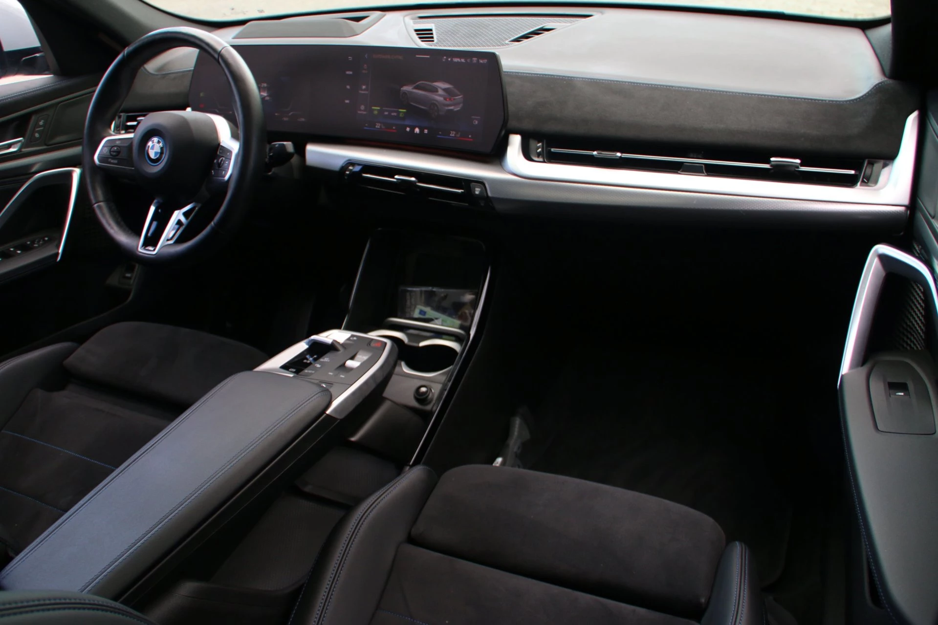 Hoofdafbeelding BMW iX2