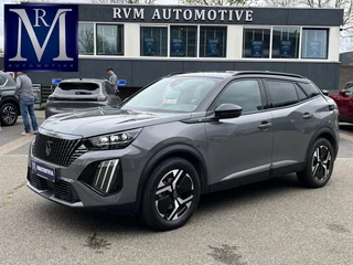 Hoofdafbeelding Peugeot e-2008 Peugeot e-2008 EV GT 54 kWh WARMTEPOMP| RONDOMZICHT CAMERA| APPLE CARPLAY/ ANDROID AUTO| FABRIEKSGARANTIE PEUGEOT TOT 02-2027| 17.000KM!|