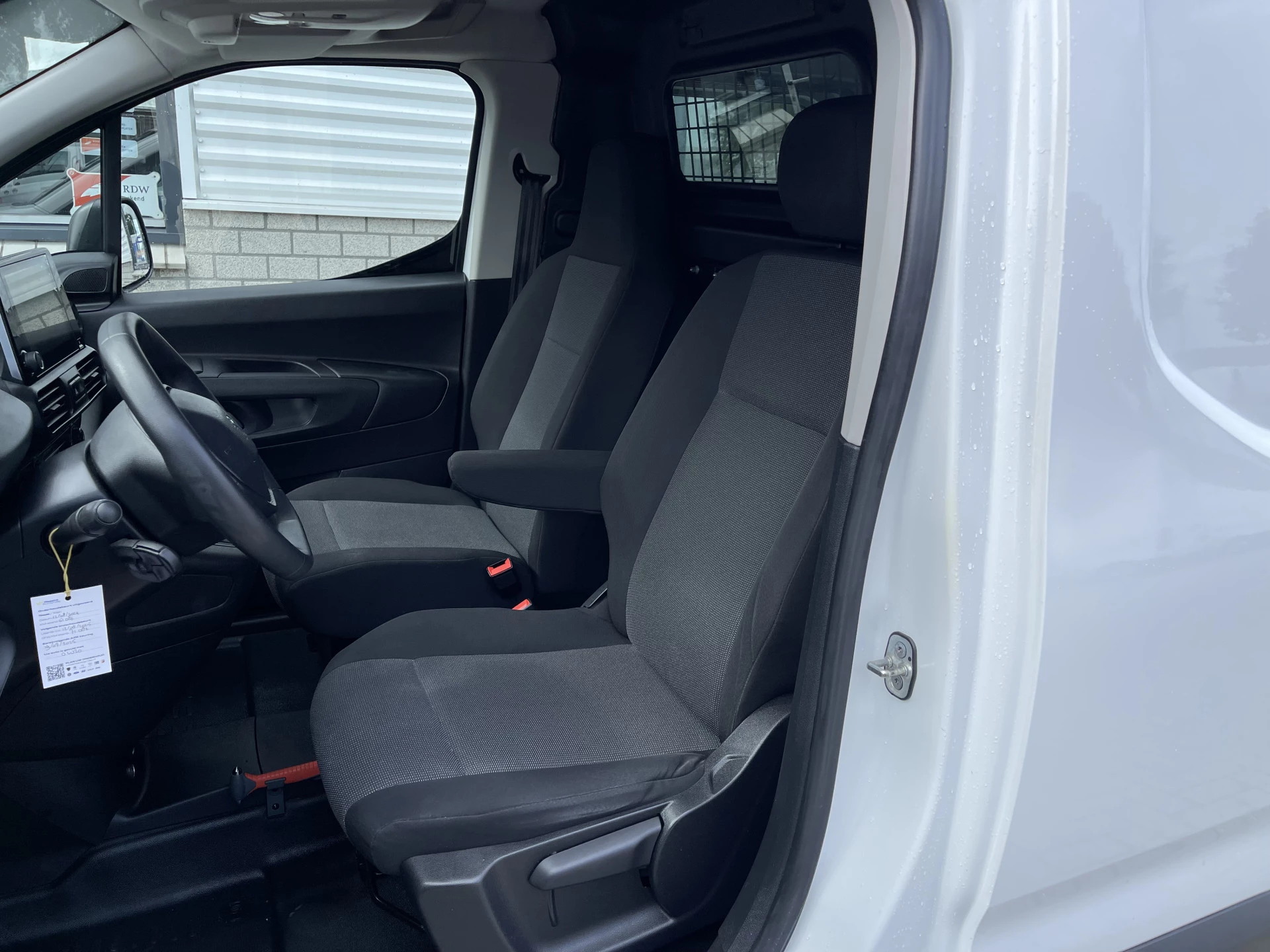 Hoofdafbeelding Peugeot Partner