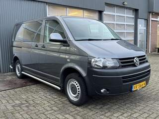 Volkswagen Transporter 2.0 TDI L1H1 BTW Vrij Airco Cruise control Trekhaak 2200kg Telefoonvoorbereiding Usb aansluiting Parkeerhulp achter en voor Navigatie 1e eigenaar Euro 5 Dealer onderhouden