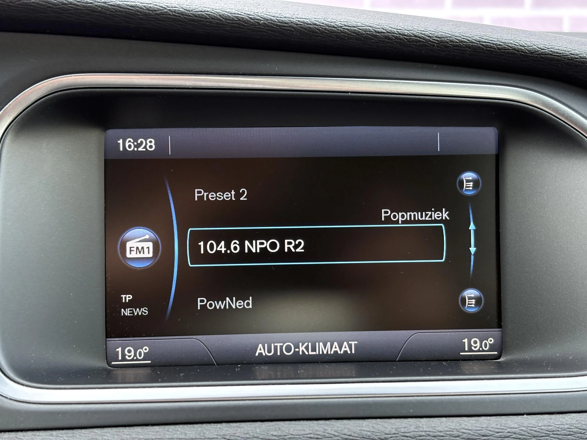 Hoofdafbeelding Volvo V40