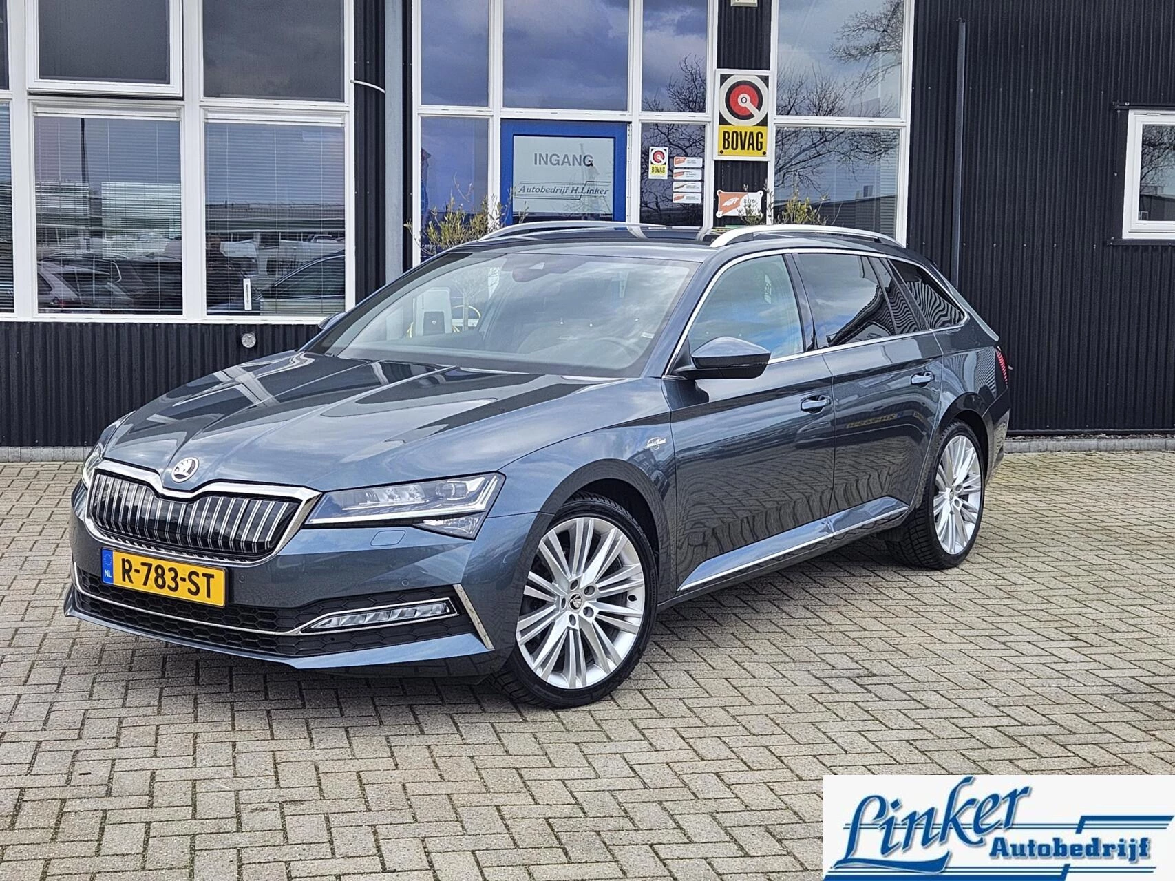 Hoofdafbeelding Škoda Superb