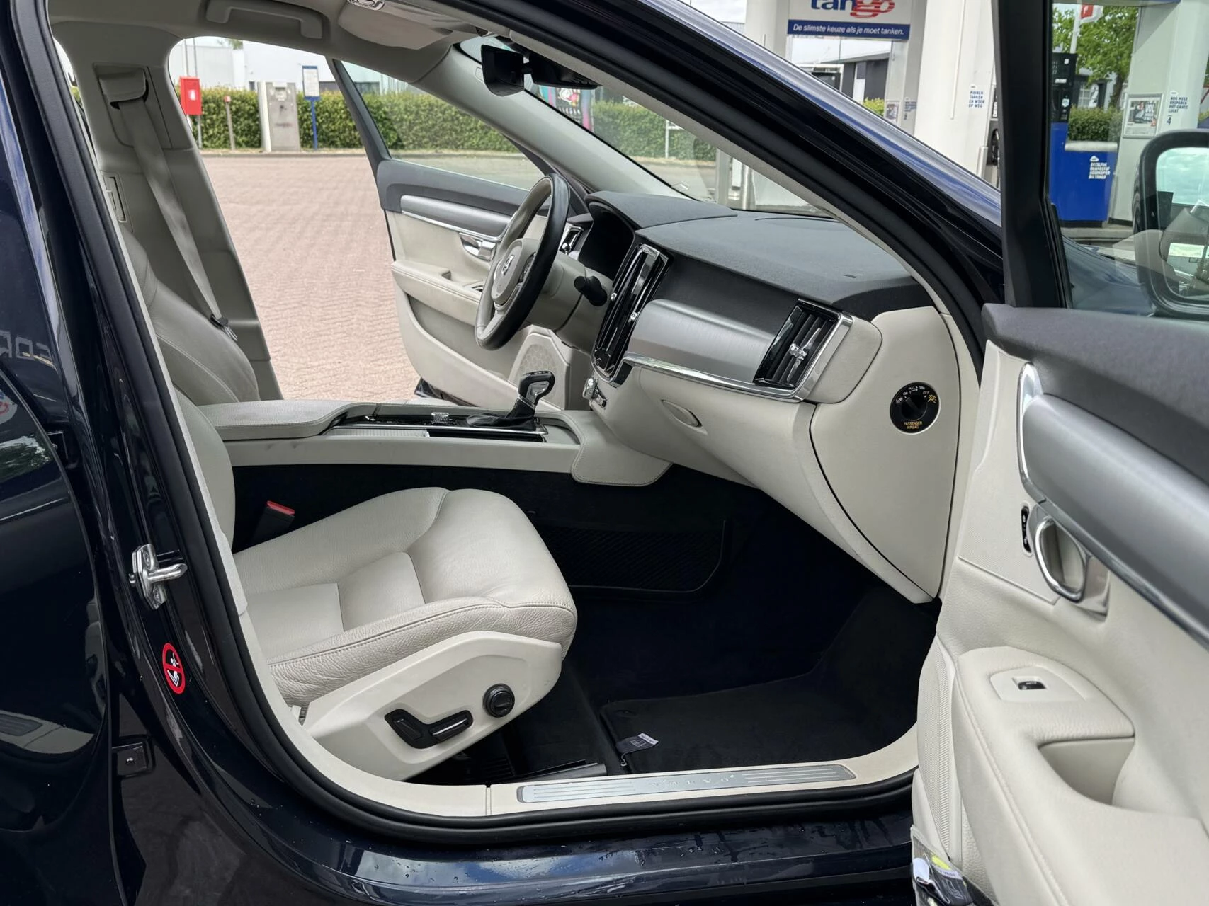 Hoofdafbeelding Volvo S90