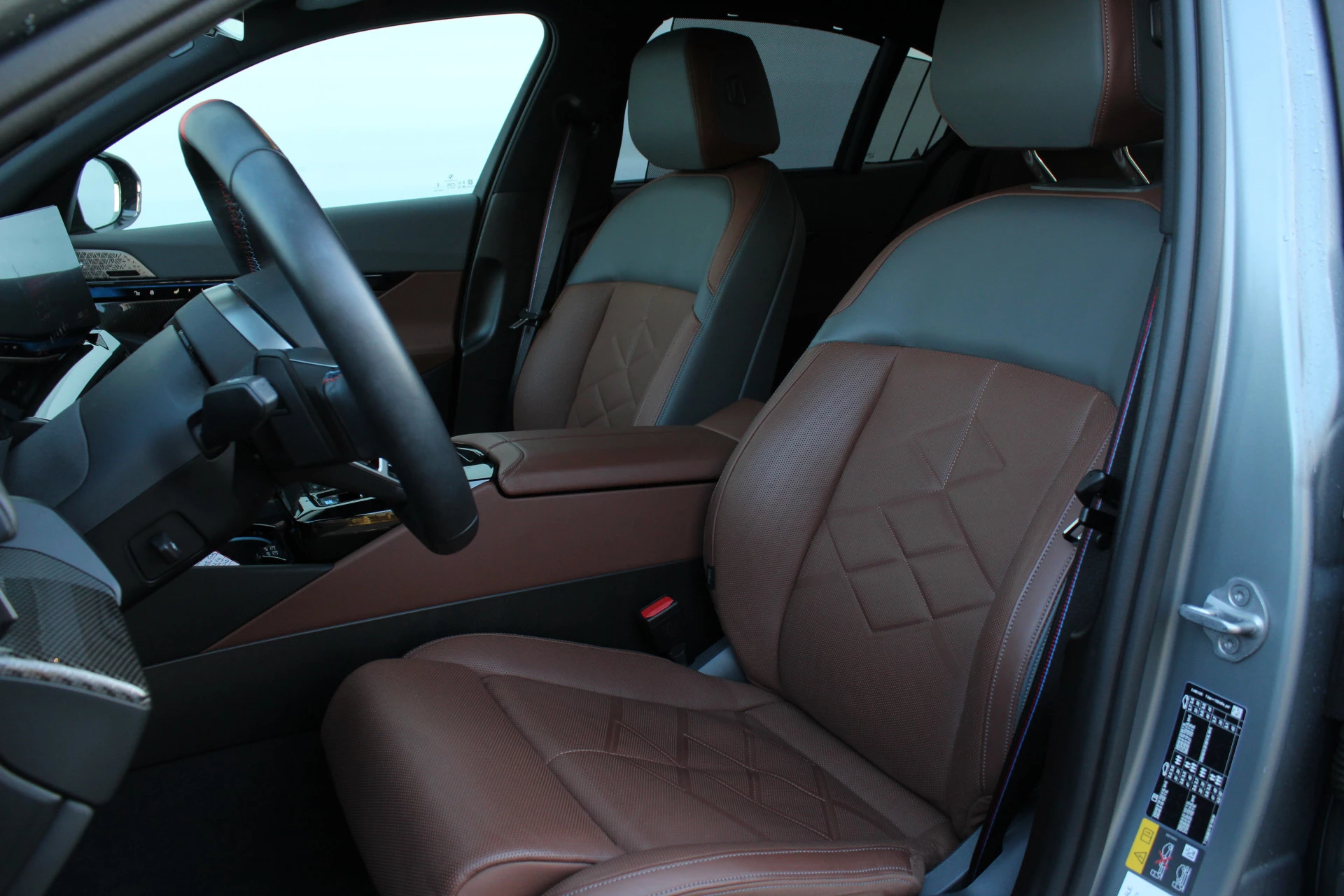 Hoofdafbeelding BMW i5