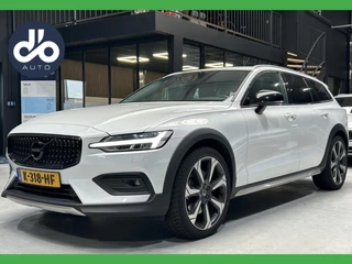 Volvo V60 Cross Country 2.0 B5 AWD  Pro