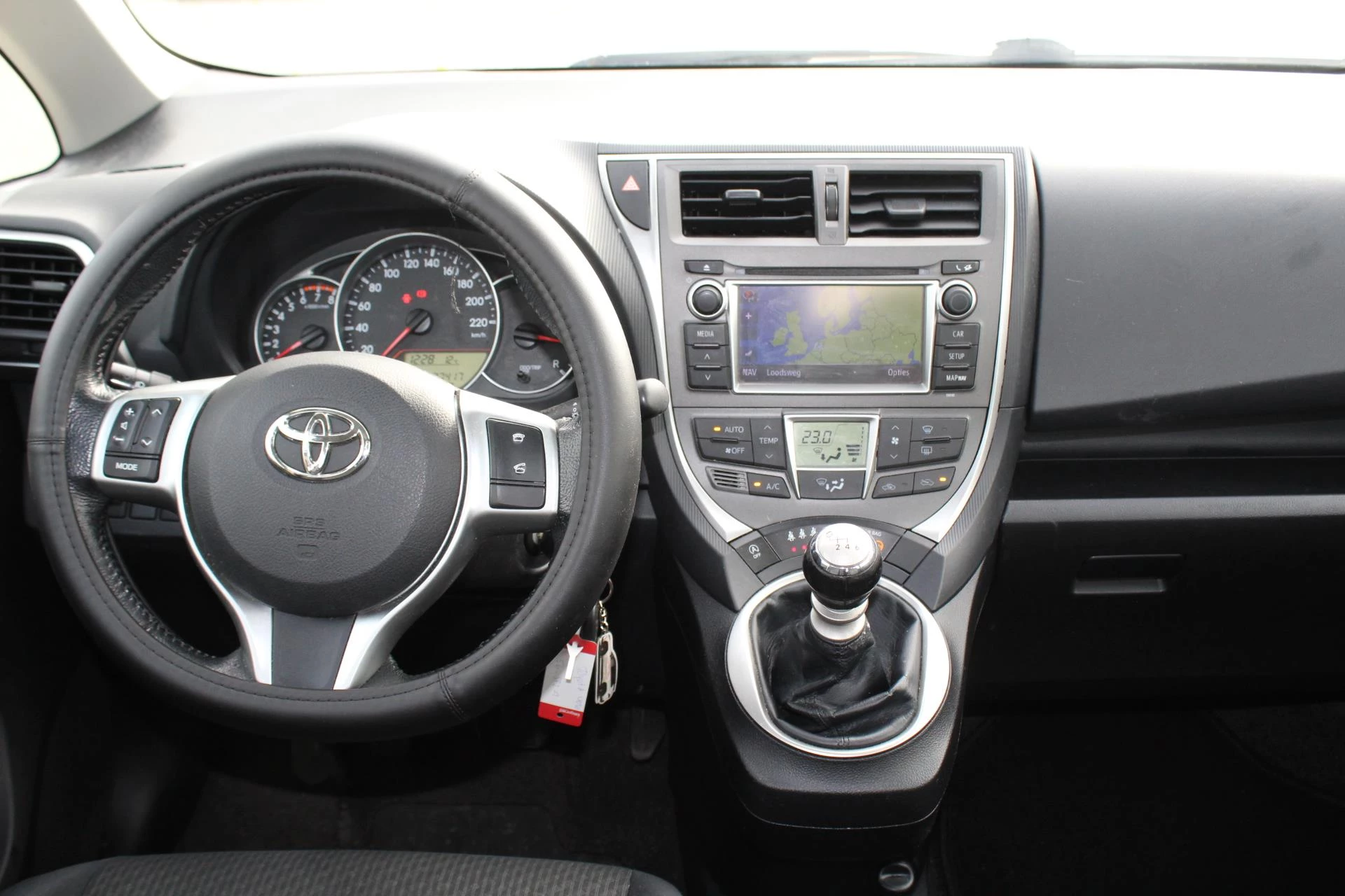 Hoofdafbeelding Toyota Verso-S