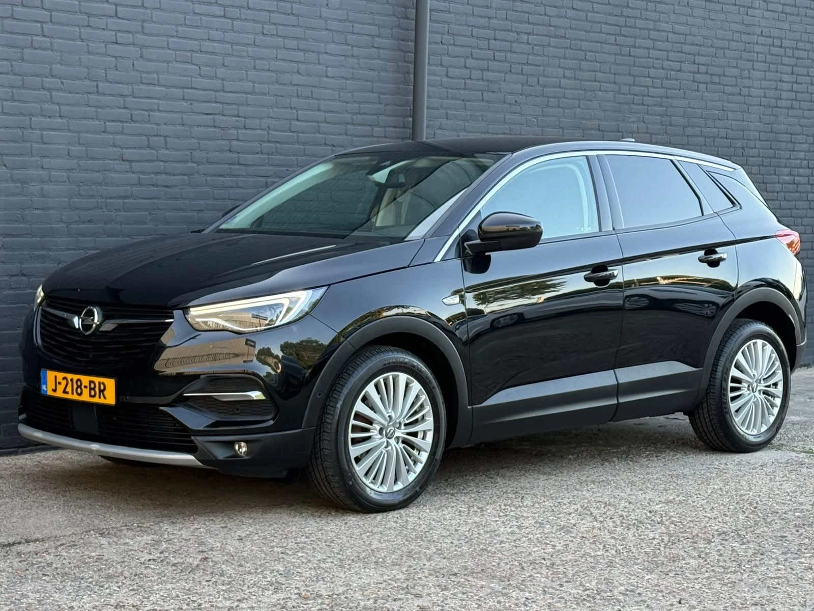 Hoofdafbeelding Opel Grandland X