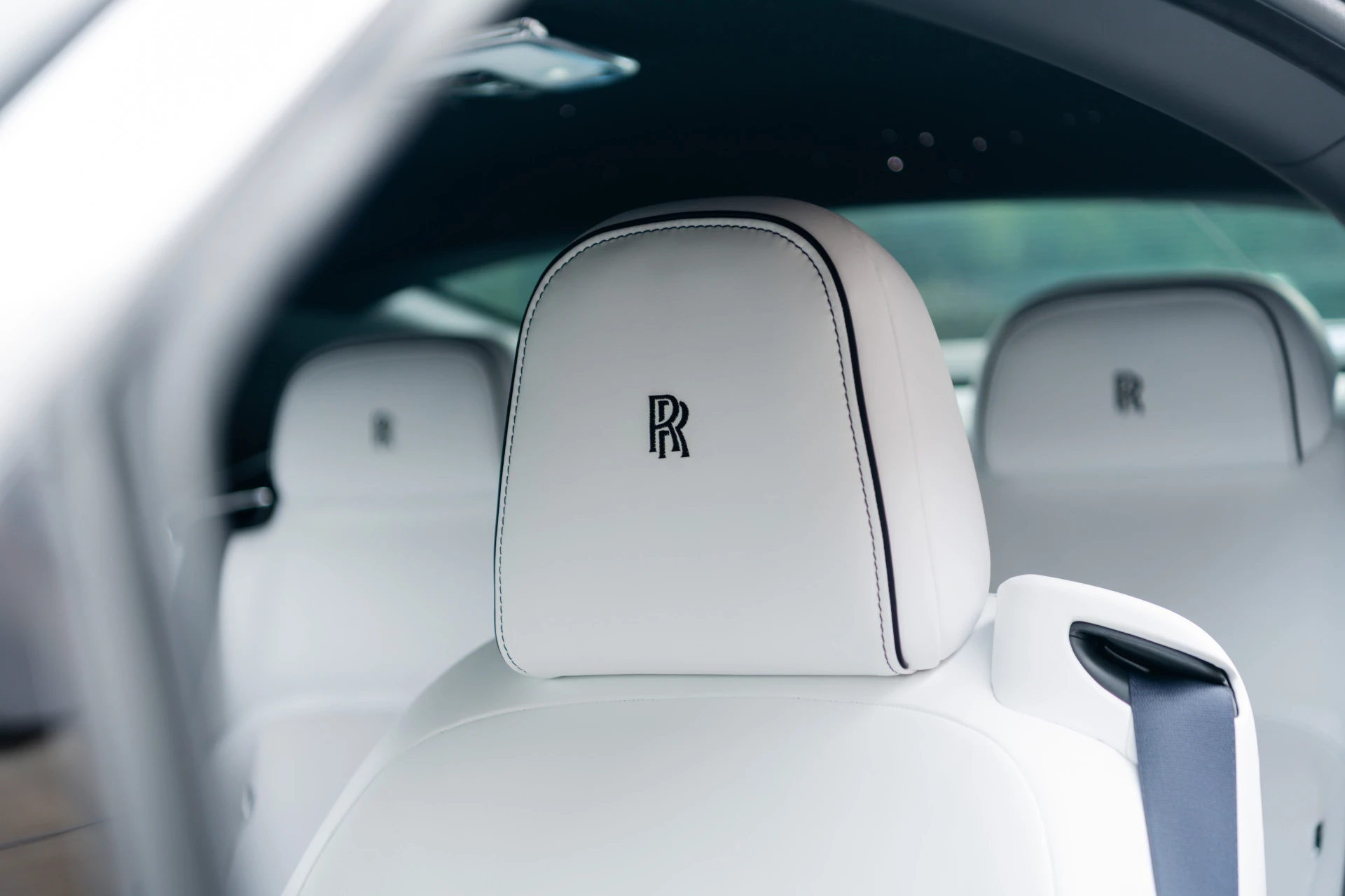 Hoofdafbeelding Rolls-Royce Spectre