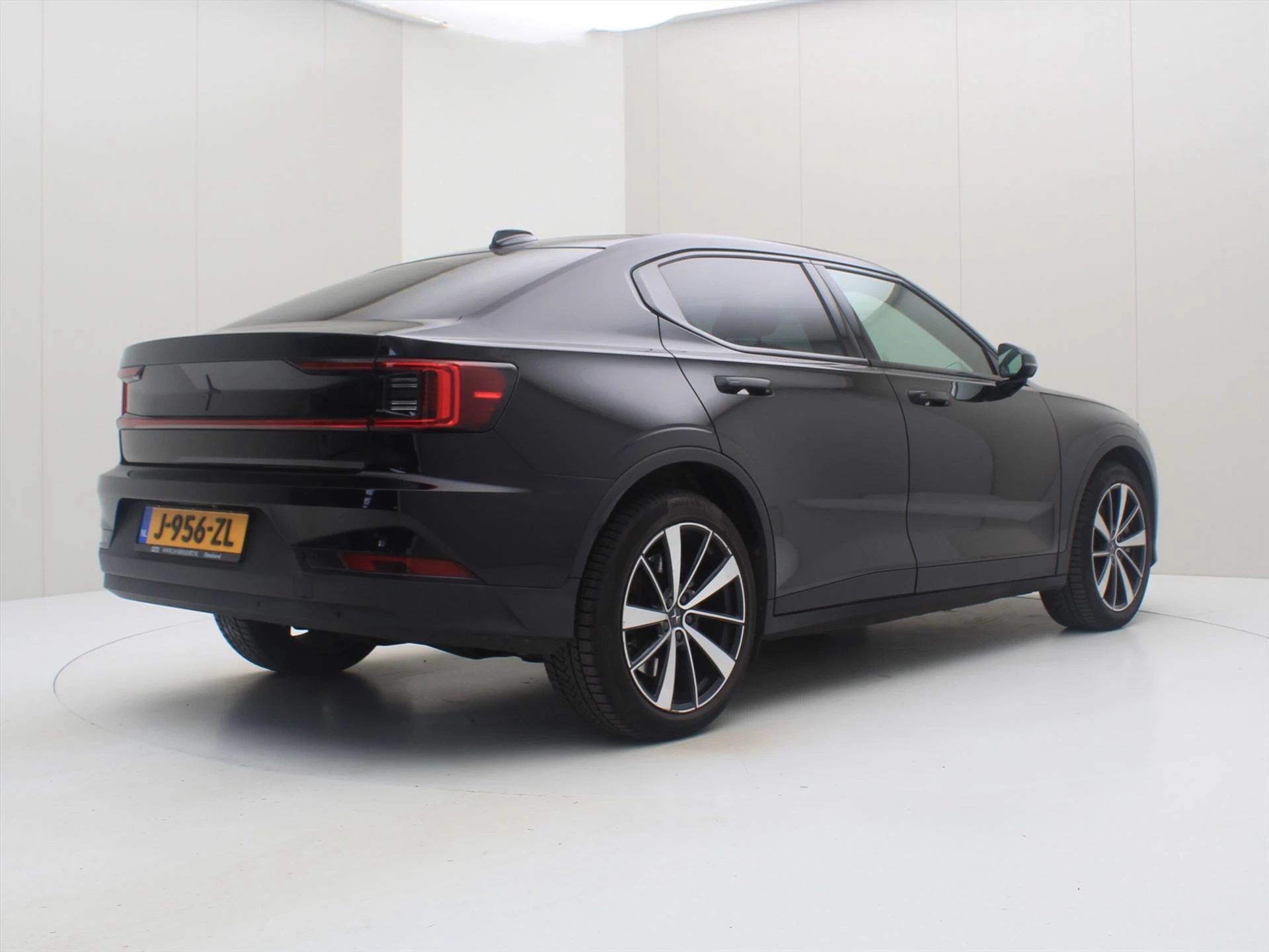 Hoofdafbeelding Polestar 2