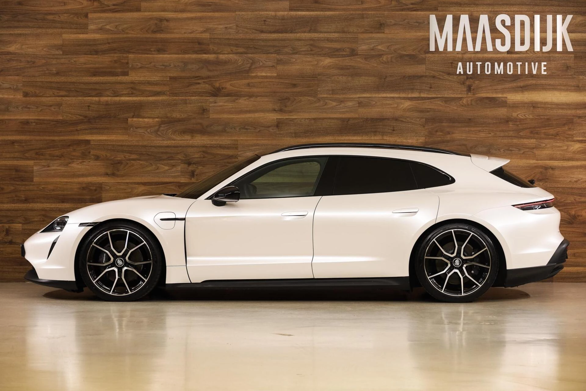 Hoofdafbeelding Porsche Taycan