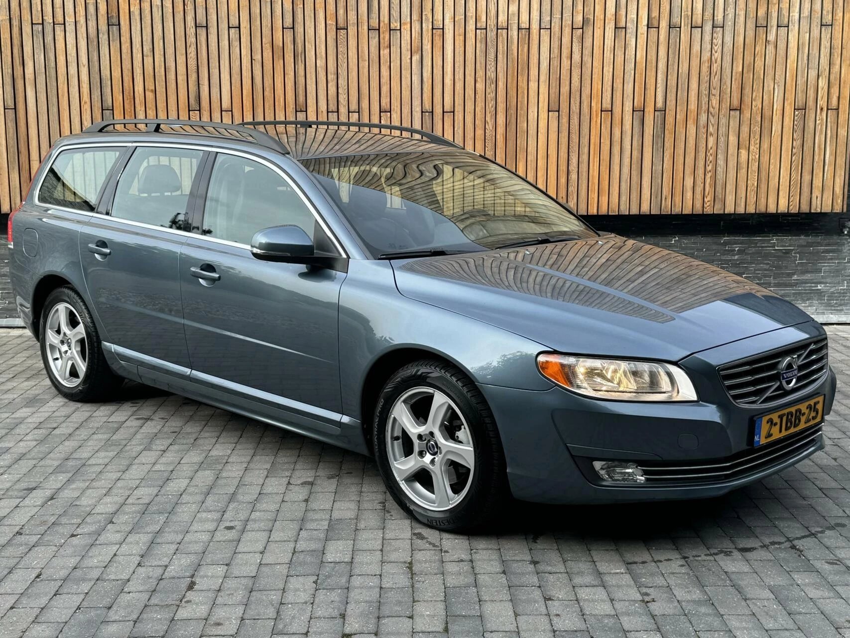 Hoofdafbeelding Volvo V70