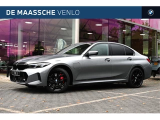 BMW 3 Serie 330e High Executive M Sport Automaat / Schuif-kanteldak / Sportstoelen / Adaptieve LED / Parking Assistant Plus / Stuurverwarming / Comfort Access