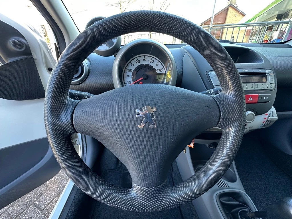 Hoofdafbeelding Peugeot 107