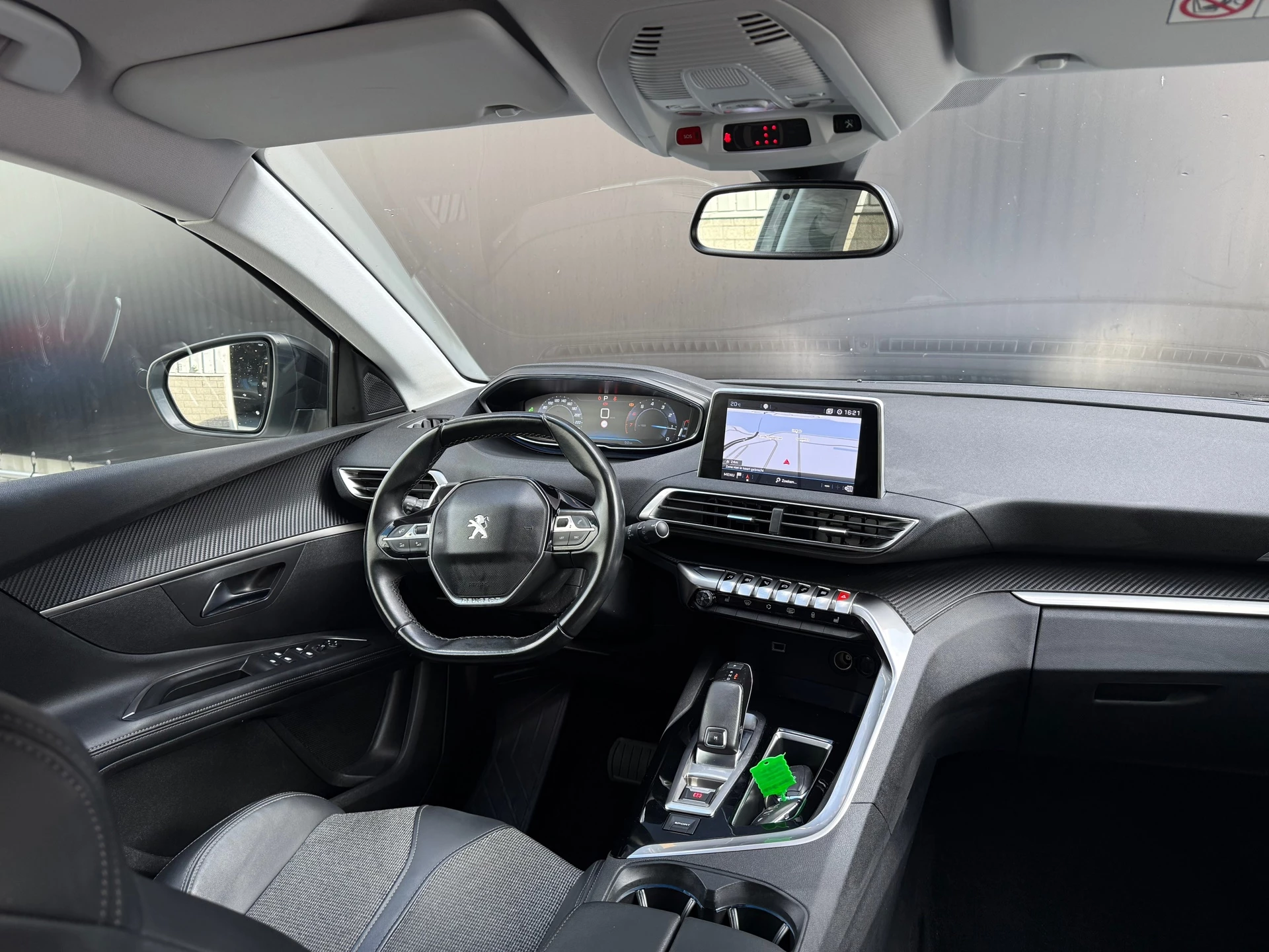 Hoofdafbeelding Peugeot 5008