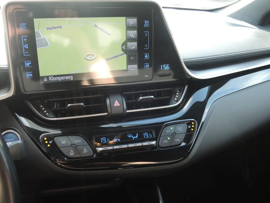 Hoofdafbeelding Toyota C-HR