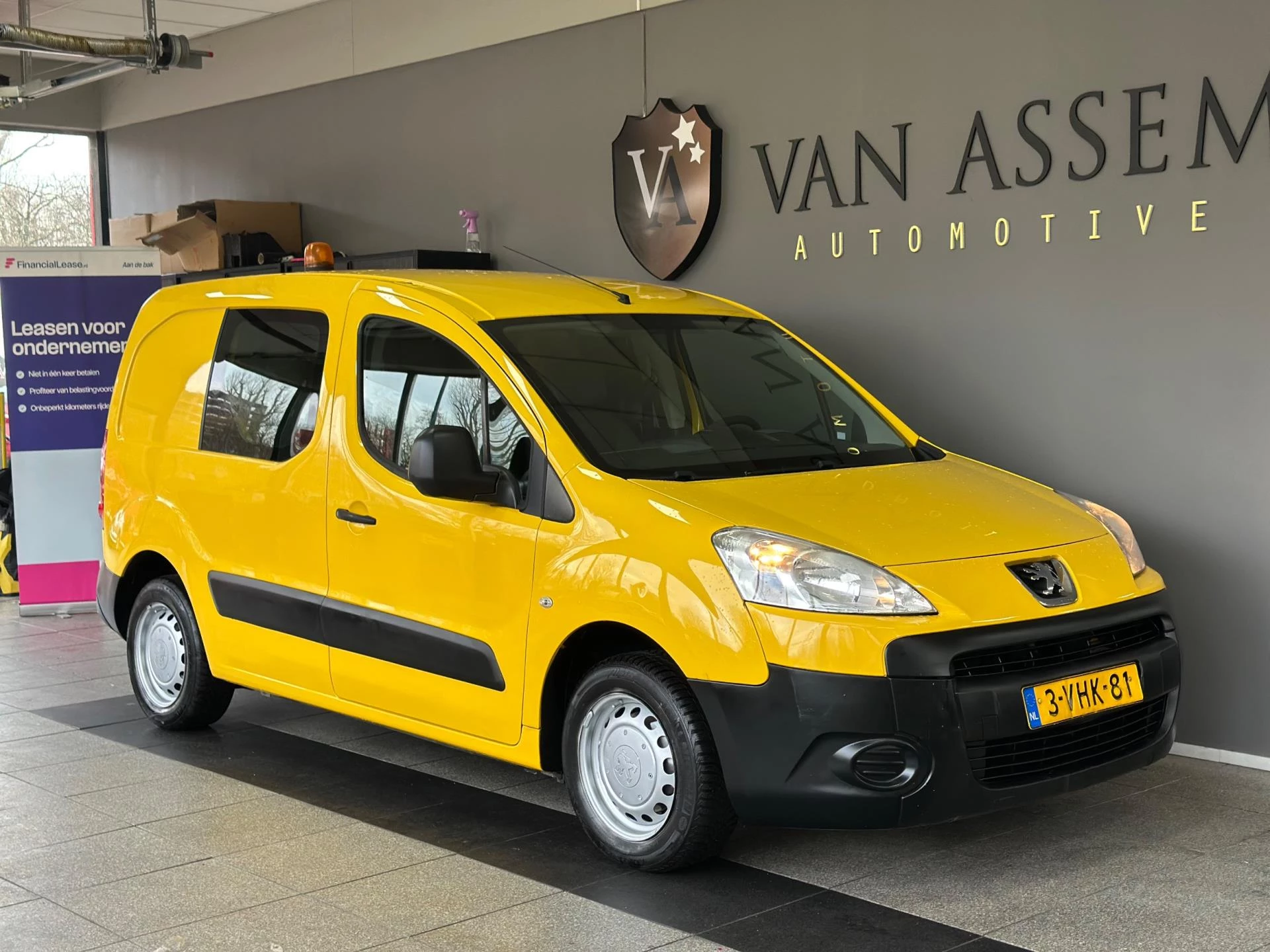 Hoofdafbeelding Peugeot Partner