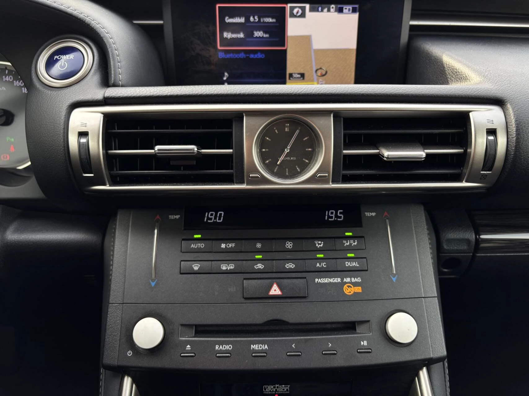 Hoofdafbeelding Lexus IS