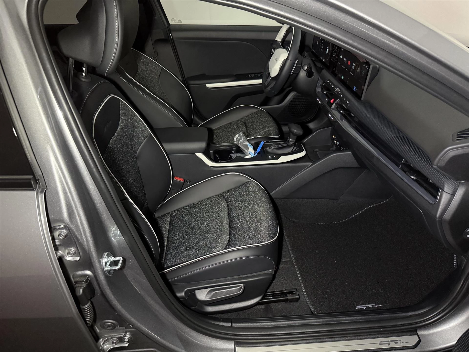 Hoofdafbeelding Kia K4