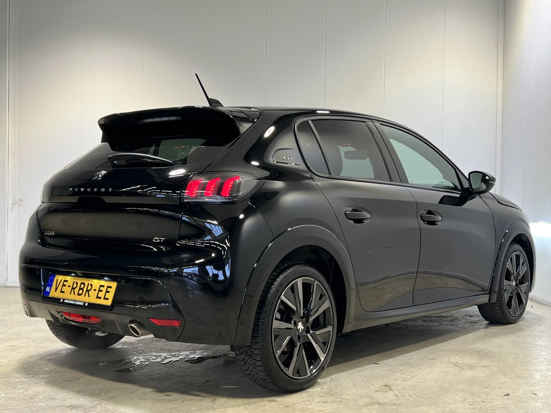Hoofdafbeelding Peugeot 208