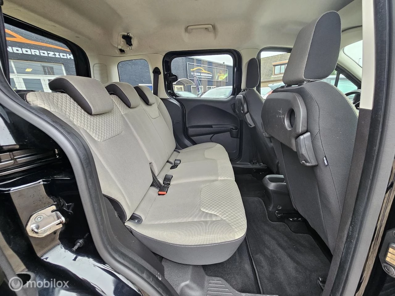Hoofdafbeelding Ford Transit Courier