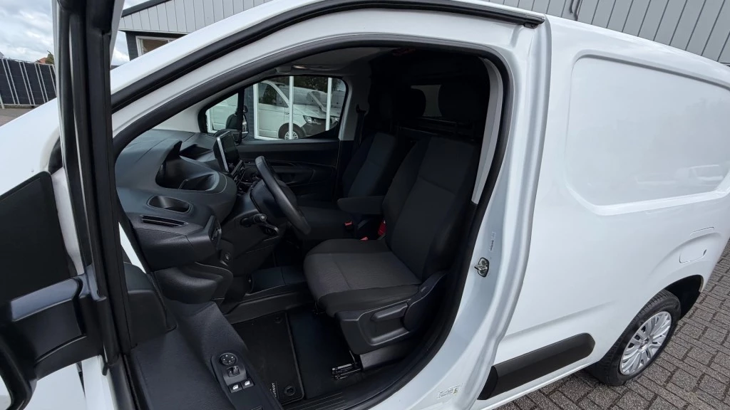 Hoofdafbeelding Peugeot Partner