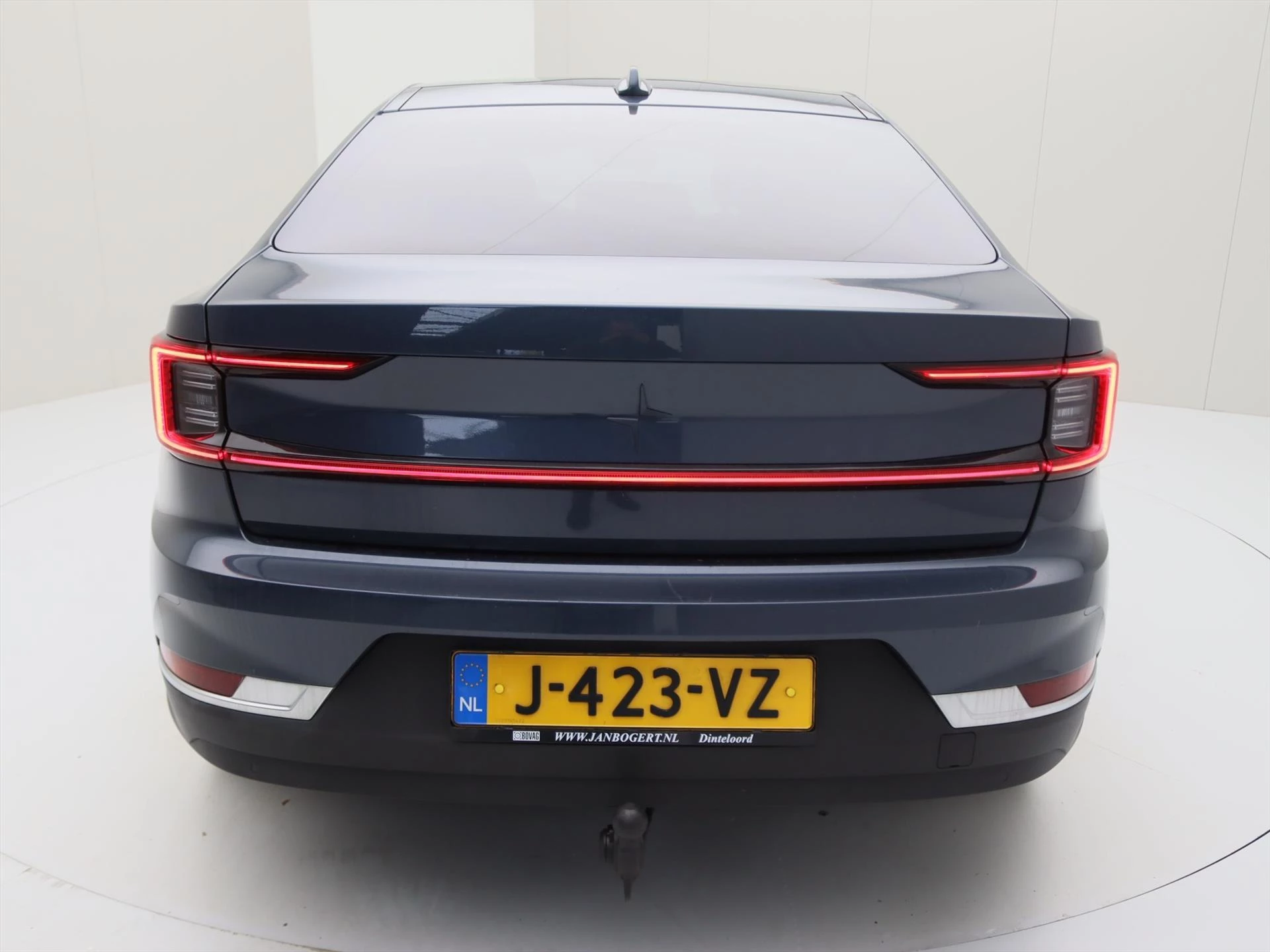 Hoofdafbeelding Polestar 2