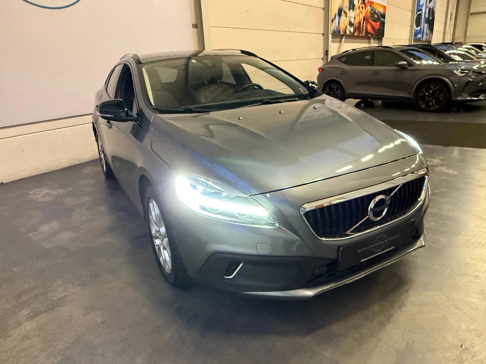 Hoofdafbeelding Volvo V40