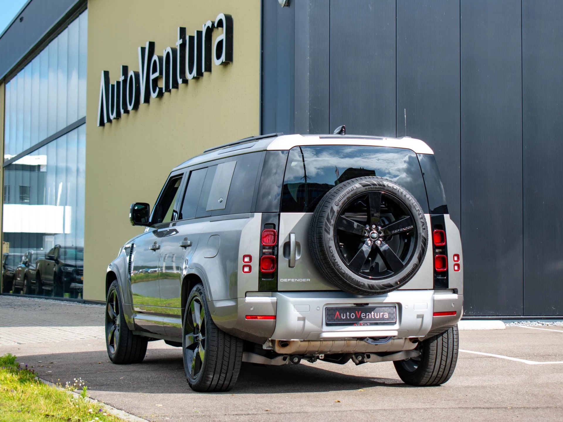 Hoofdafbeelding Land Rover Defender