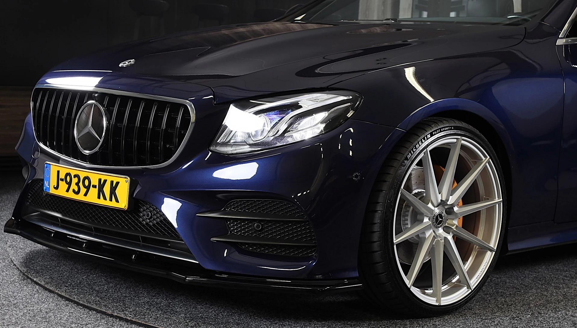 Hoofdafbeelding Mercedes-Benz E-Klasse