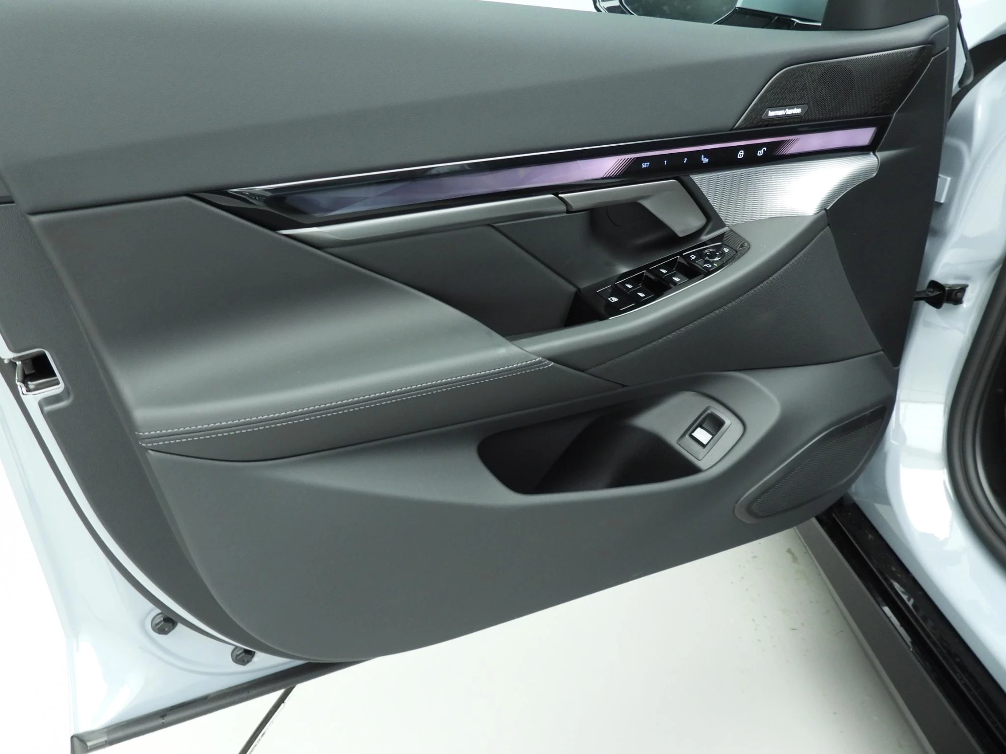 Hoofdafbeelding BMW i5