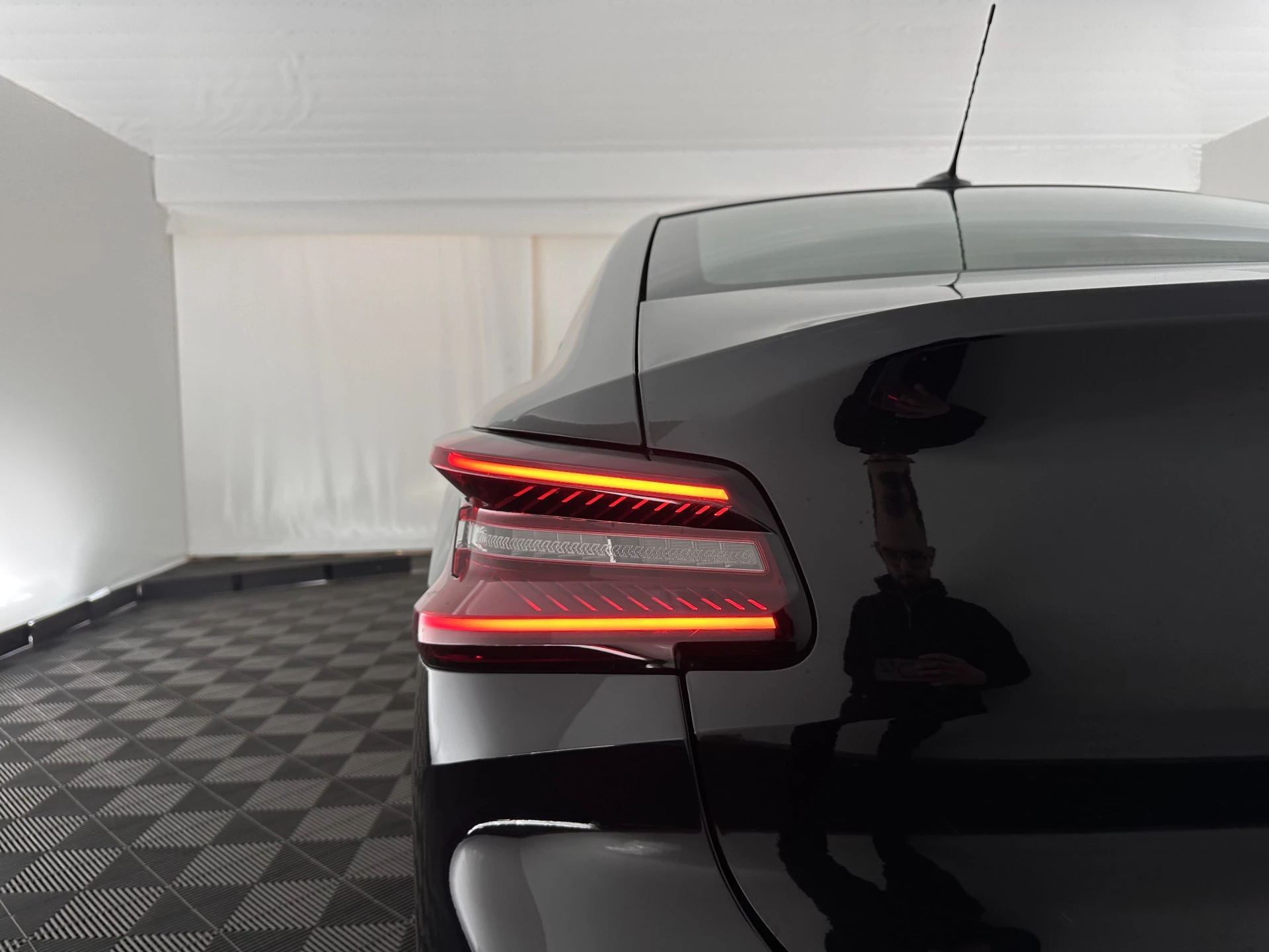 Hoofdafbeelding Citroën ë-C4 X