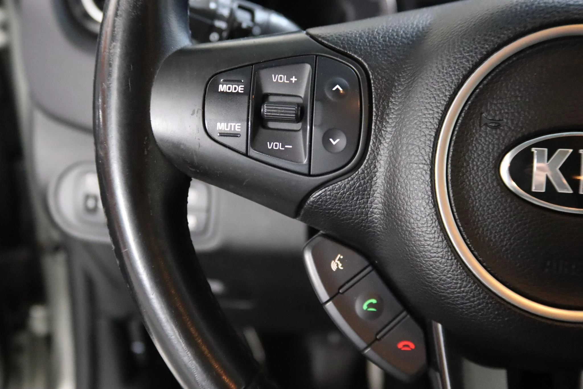 Hoofdafbeelding Kia Carens