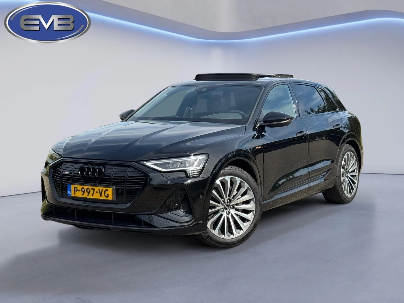 Hoofdafbeelding Audi e-tron