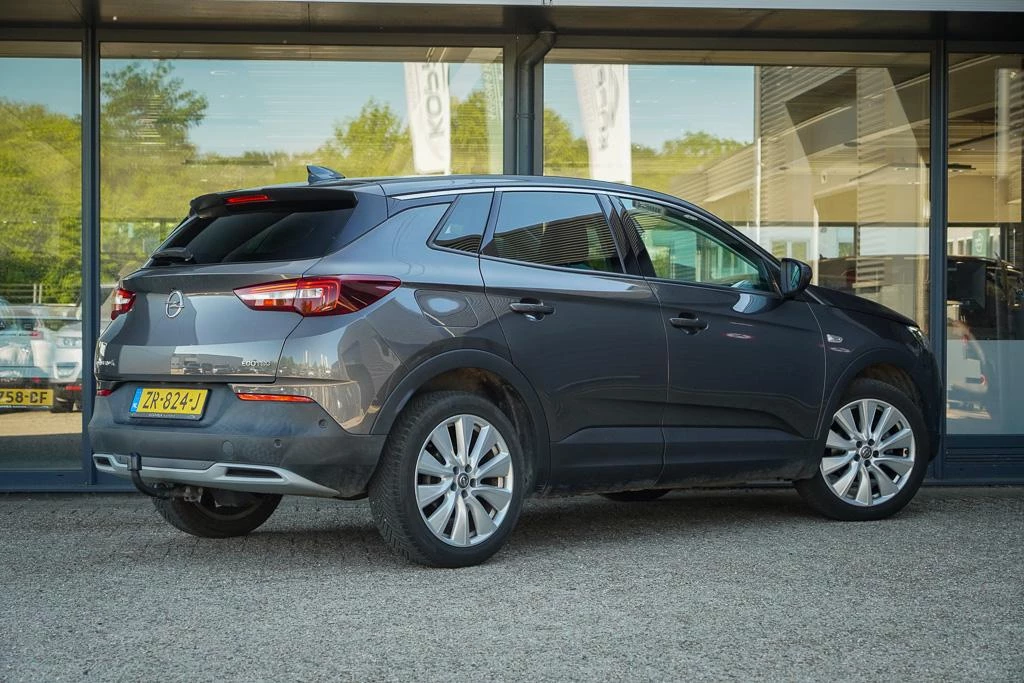 Hoofdafbeelding Opel Grandland X