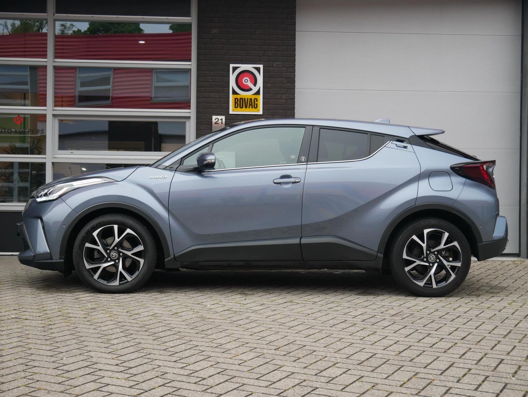 Hoofdafbeelding Toyota C-HR