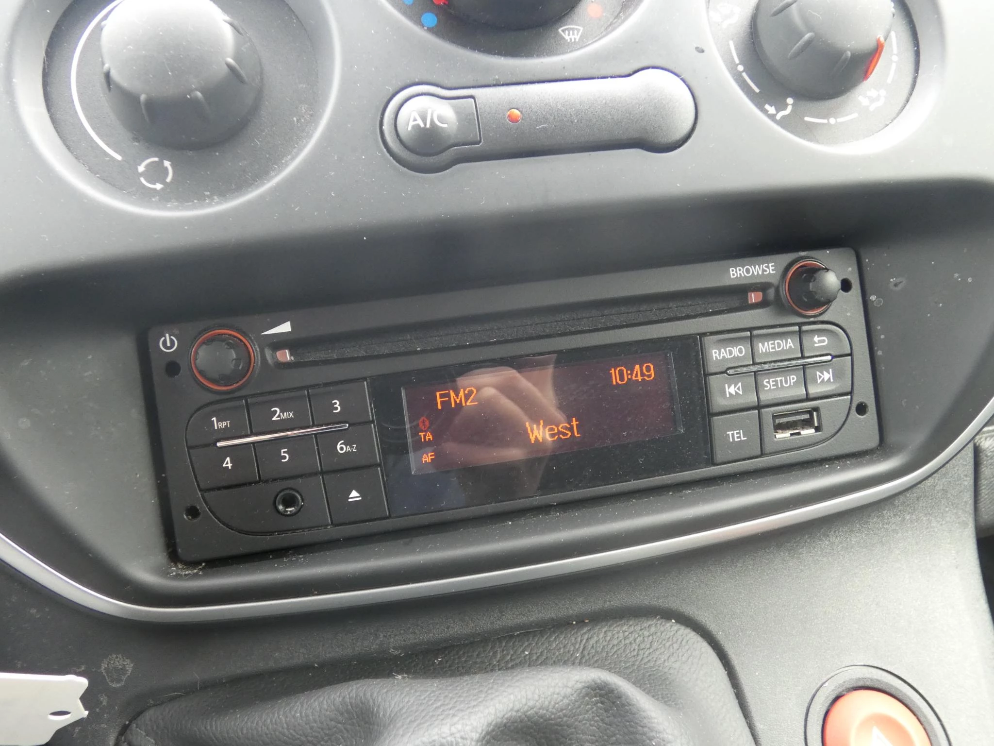 Hoofdafbeelding Nissan NV250