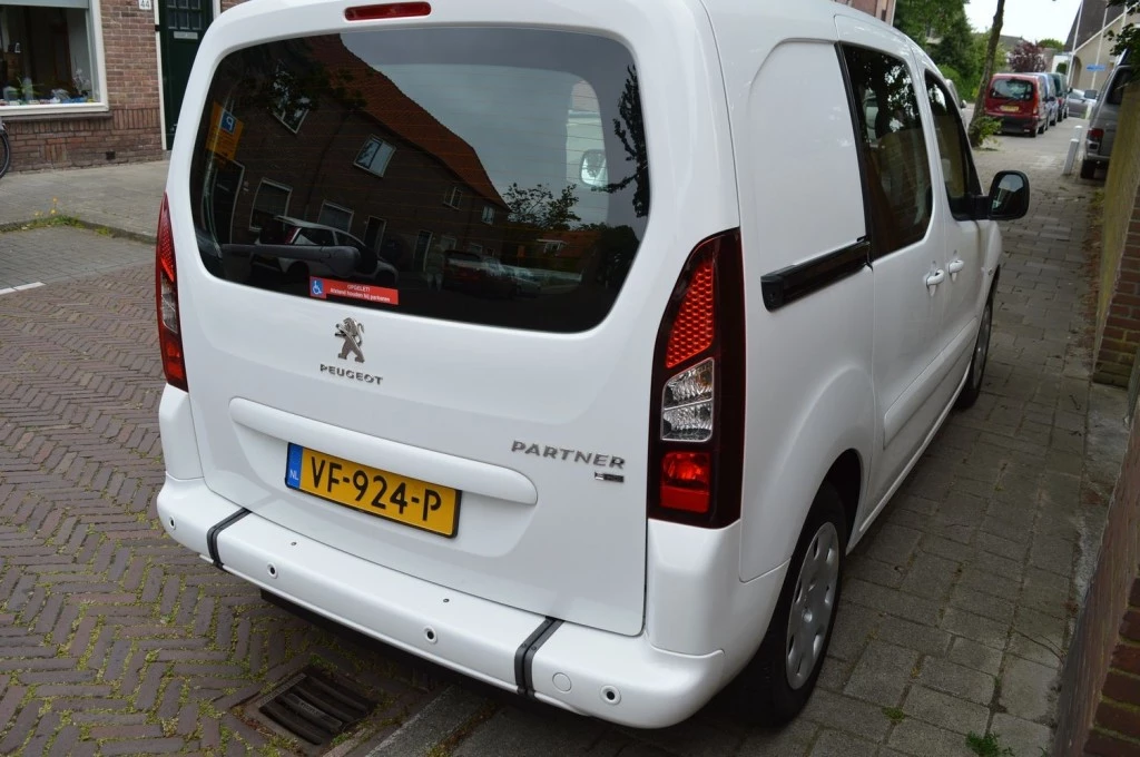 Hoofdafbeelding Peugeot Partner