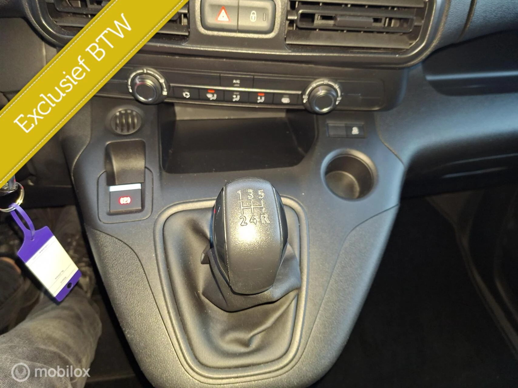 Hoofdafbeelding Peugeot Partner