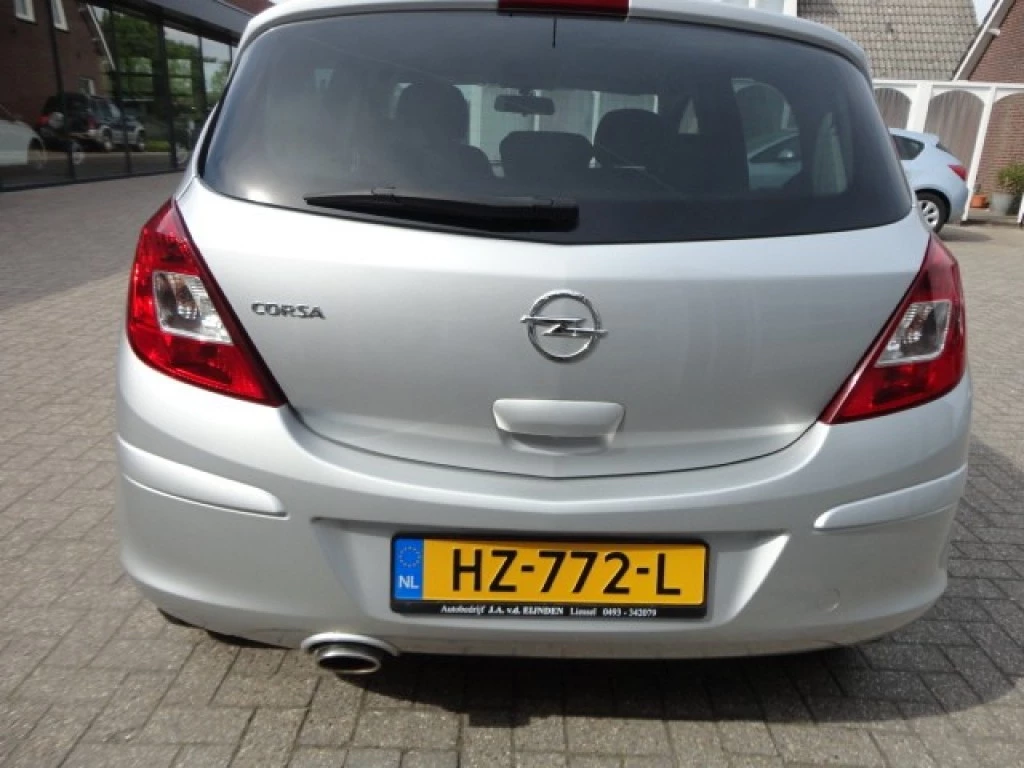 Hoofdafbeelding Opel Corsa