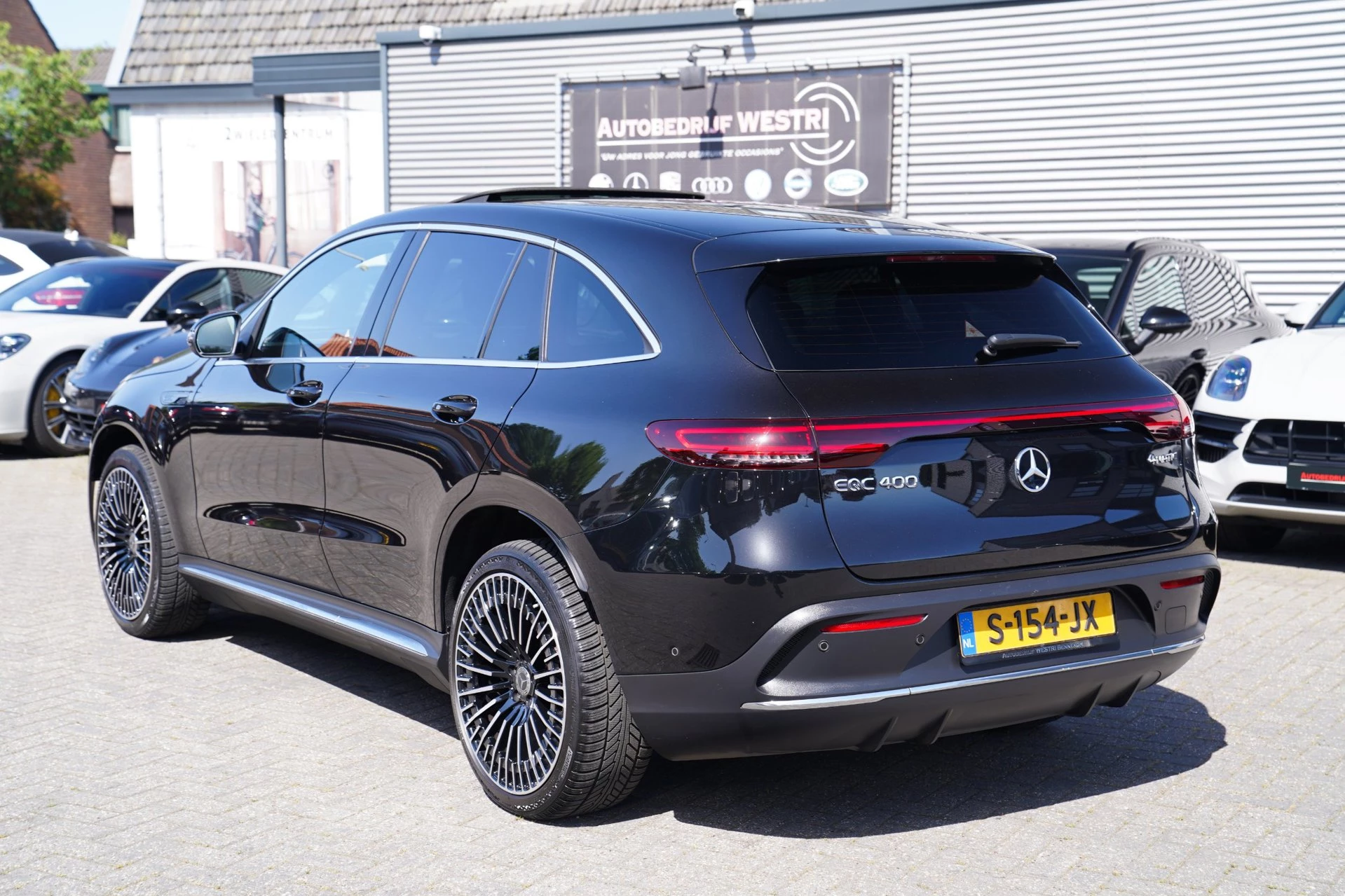 Hoofdafbeelding Mercedes-Benz EQC