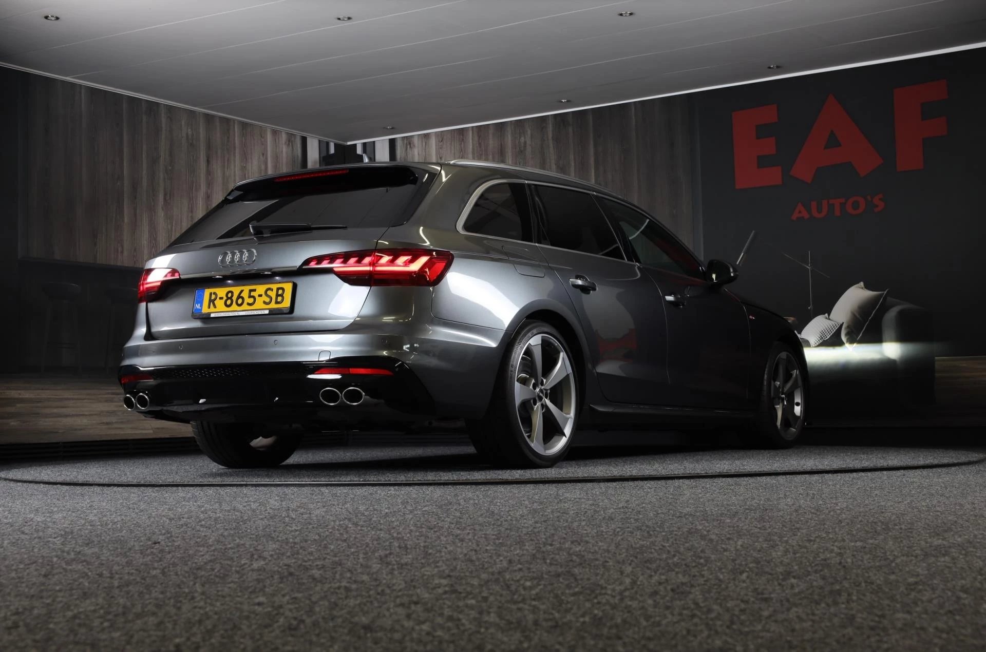 Hoofdafbeelding Audi A4