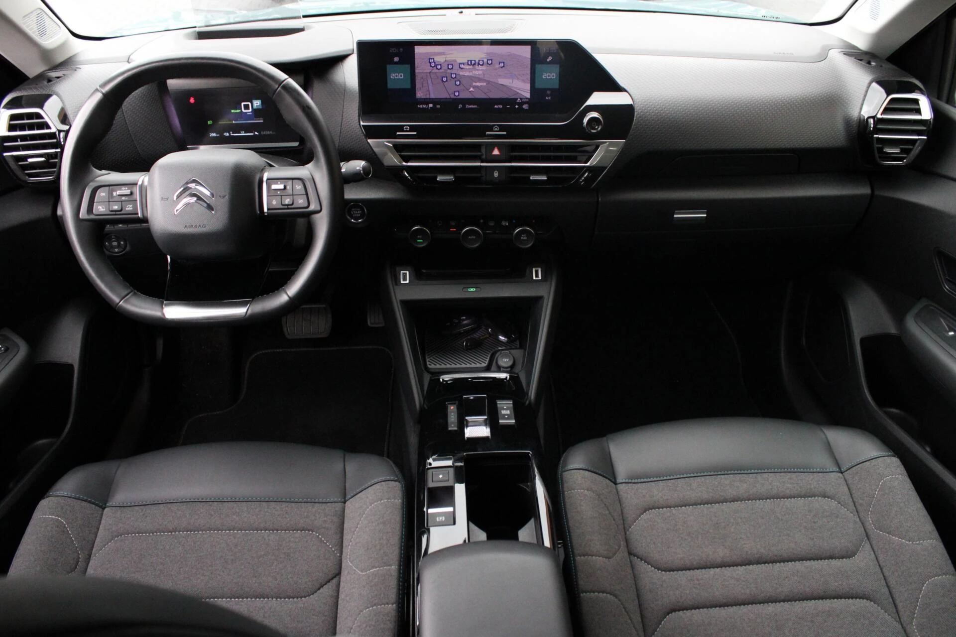 Hoofdafbeelding Citroën ë-C4