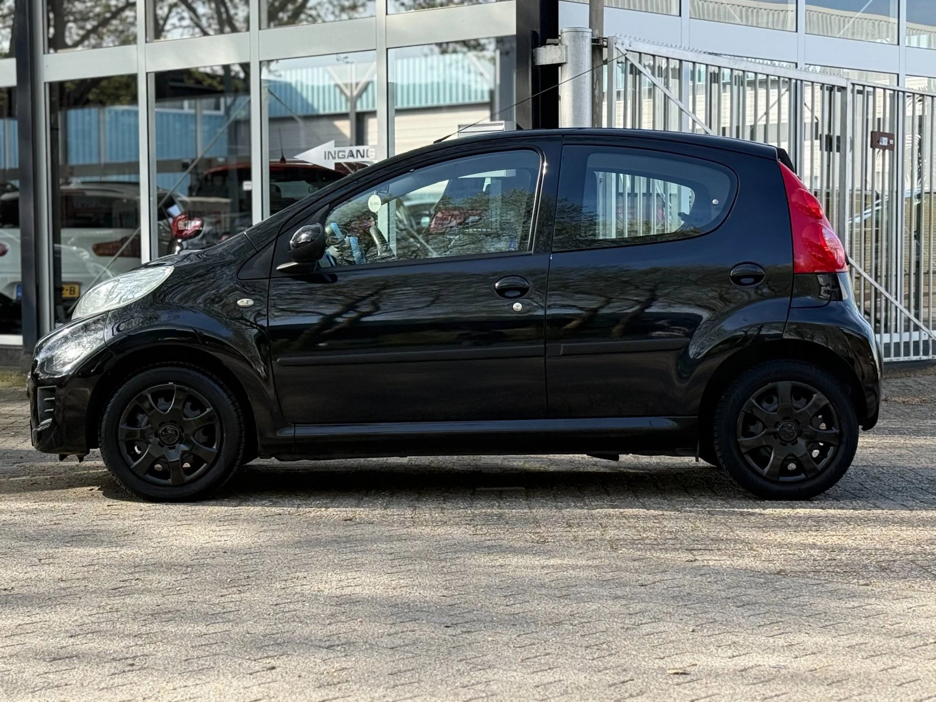 Hoofdafbeelding Peugeot 107