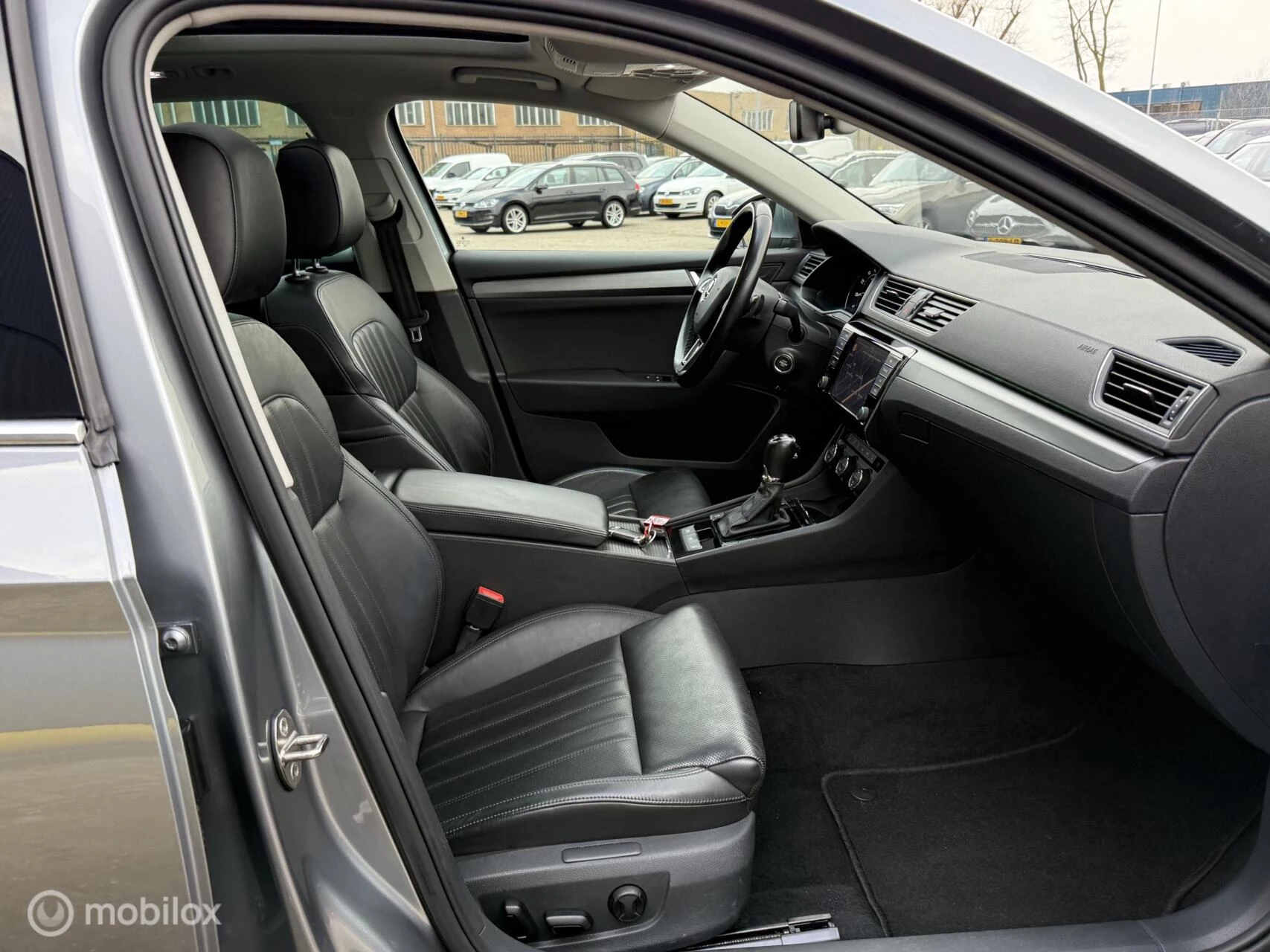 Hoofdafbeelding Škoda Superb