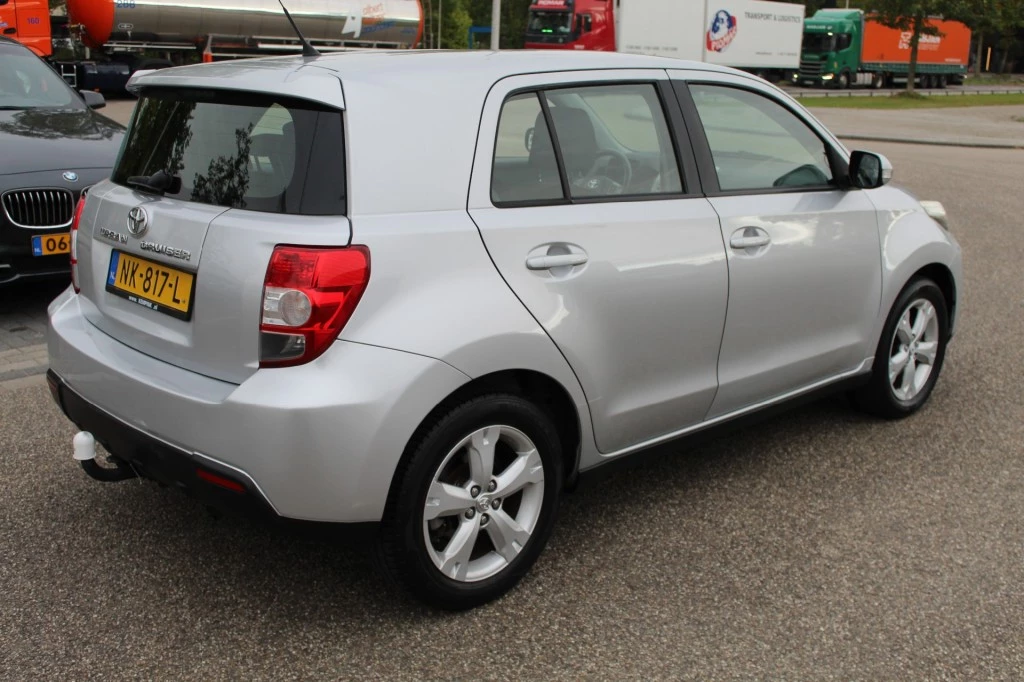 Hoofdafbeelding Toyota Urban Cruiser