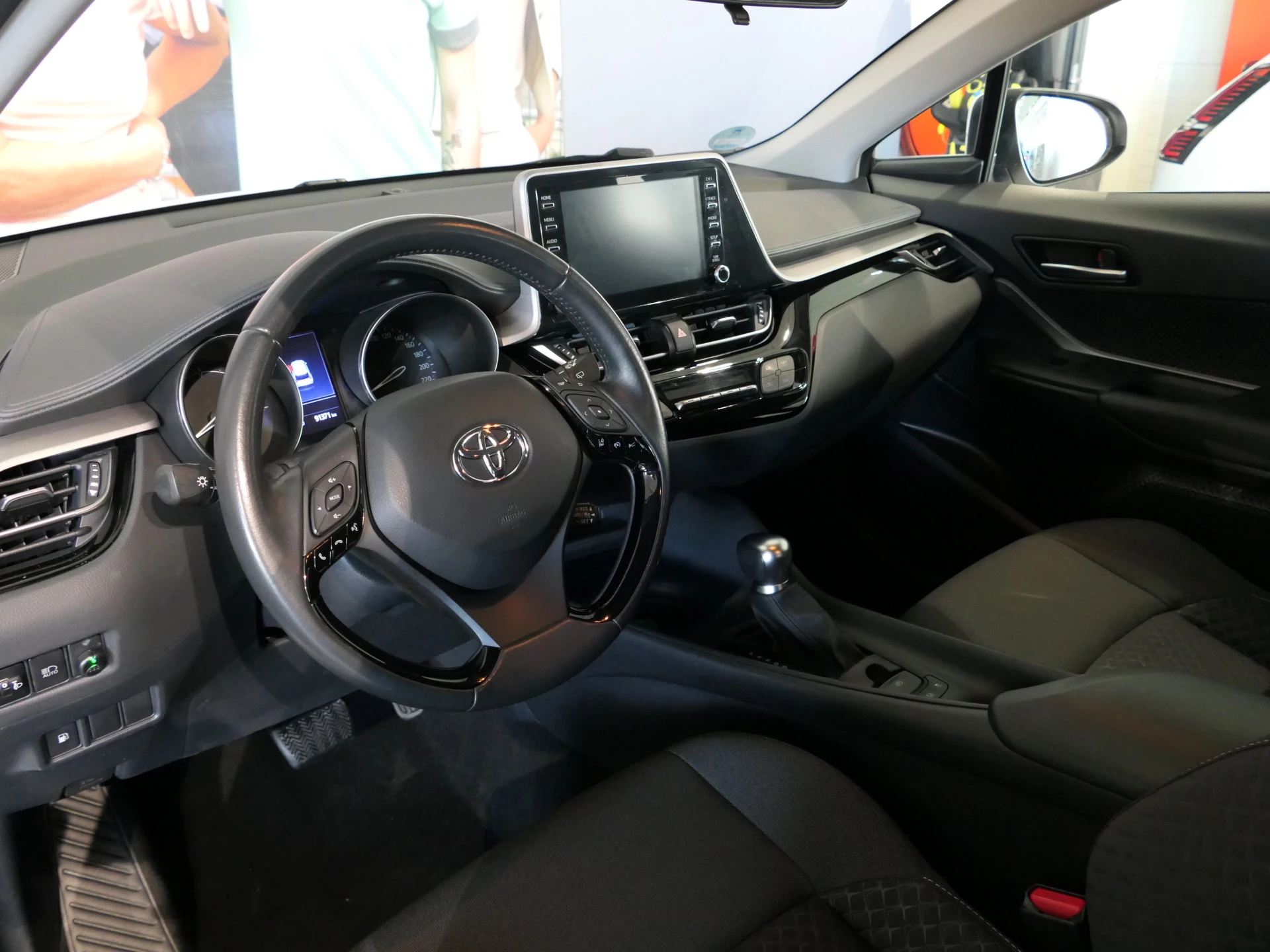 Hoofdafbeelding Toyota C-HR