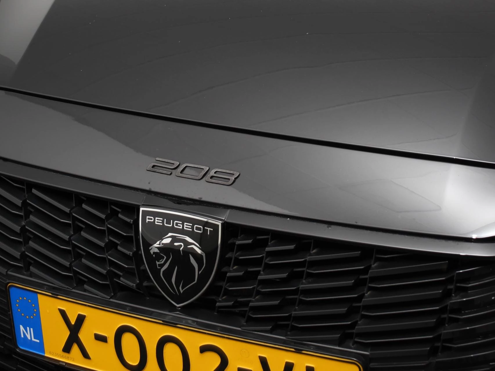 Hoofdafbeelding Peugeot e-208