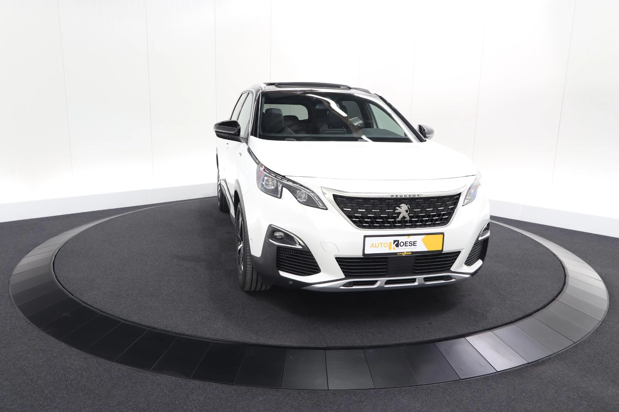Hoofdafbeelding Peugeot 5008