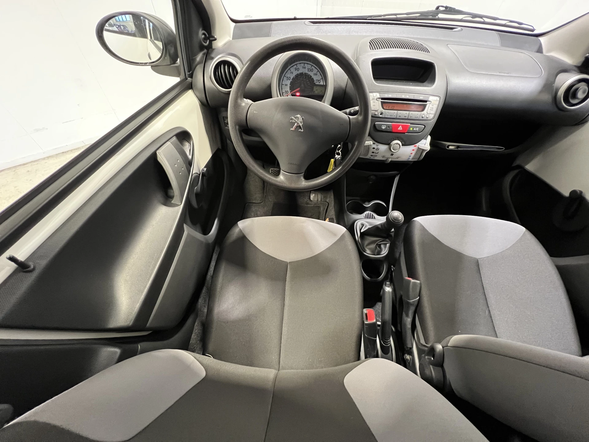 Hoofdafbeelding Peugeot 107