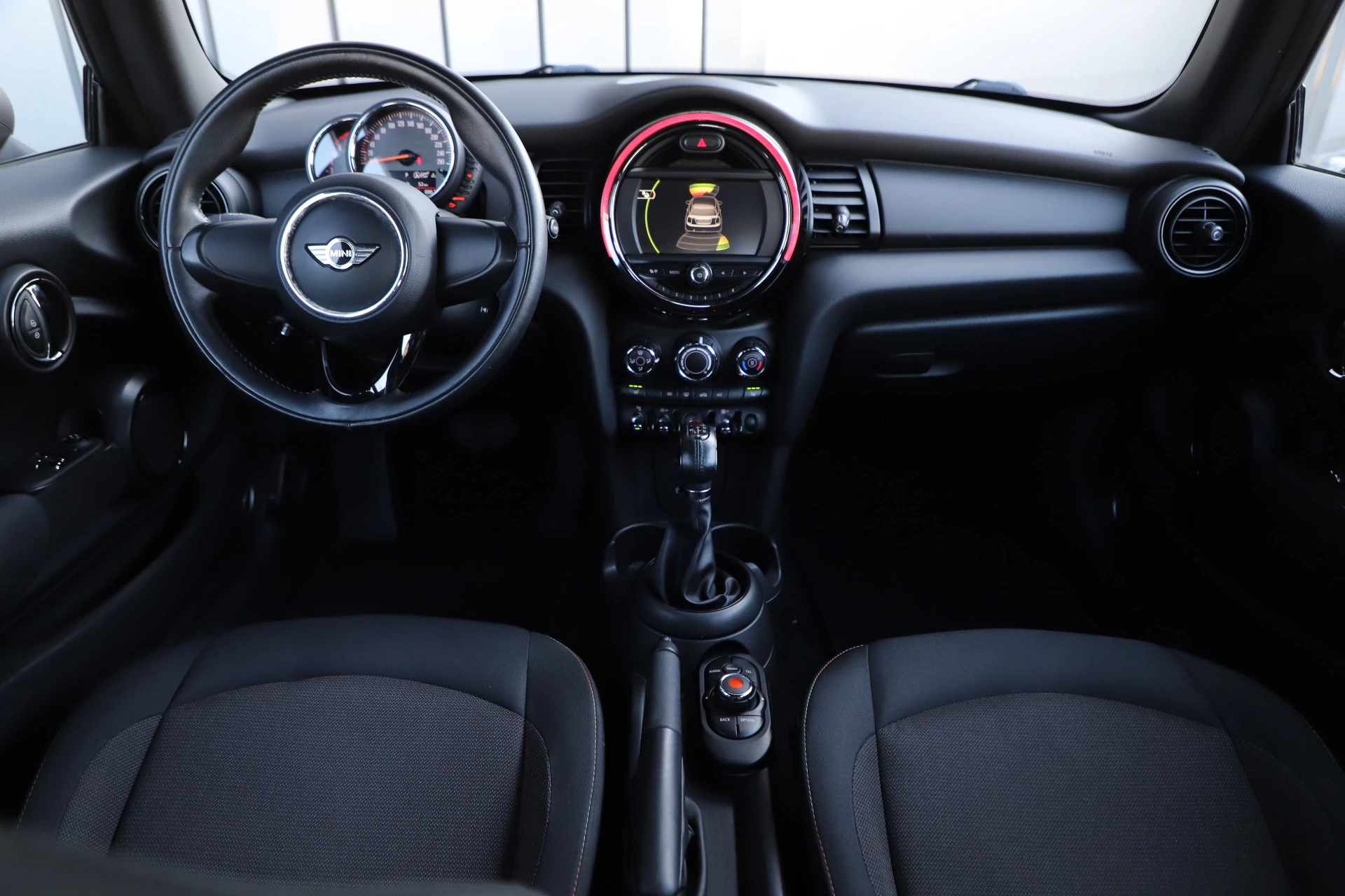 Hoofdafbeelding MINI One